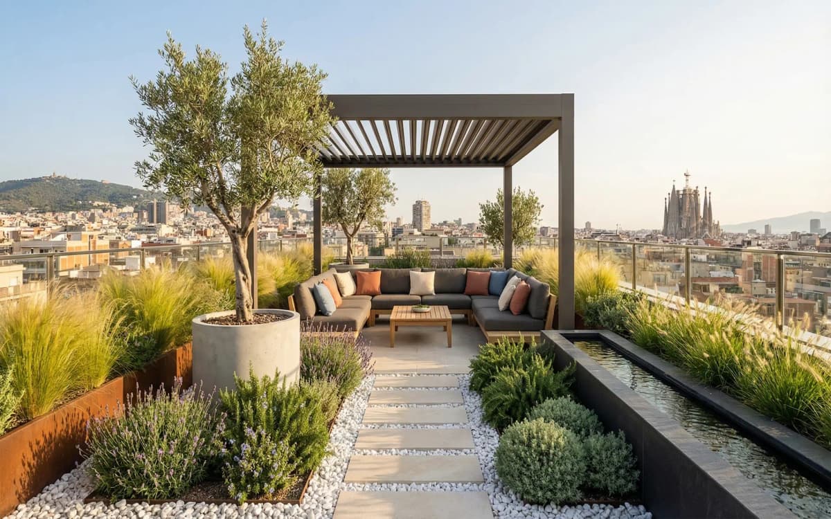 Terraza rooftop con paisajismo en ático del Eixample