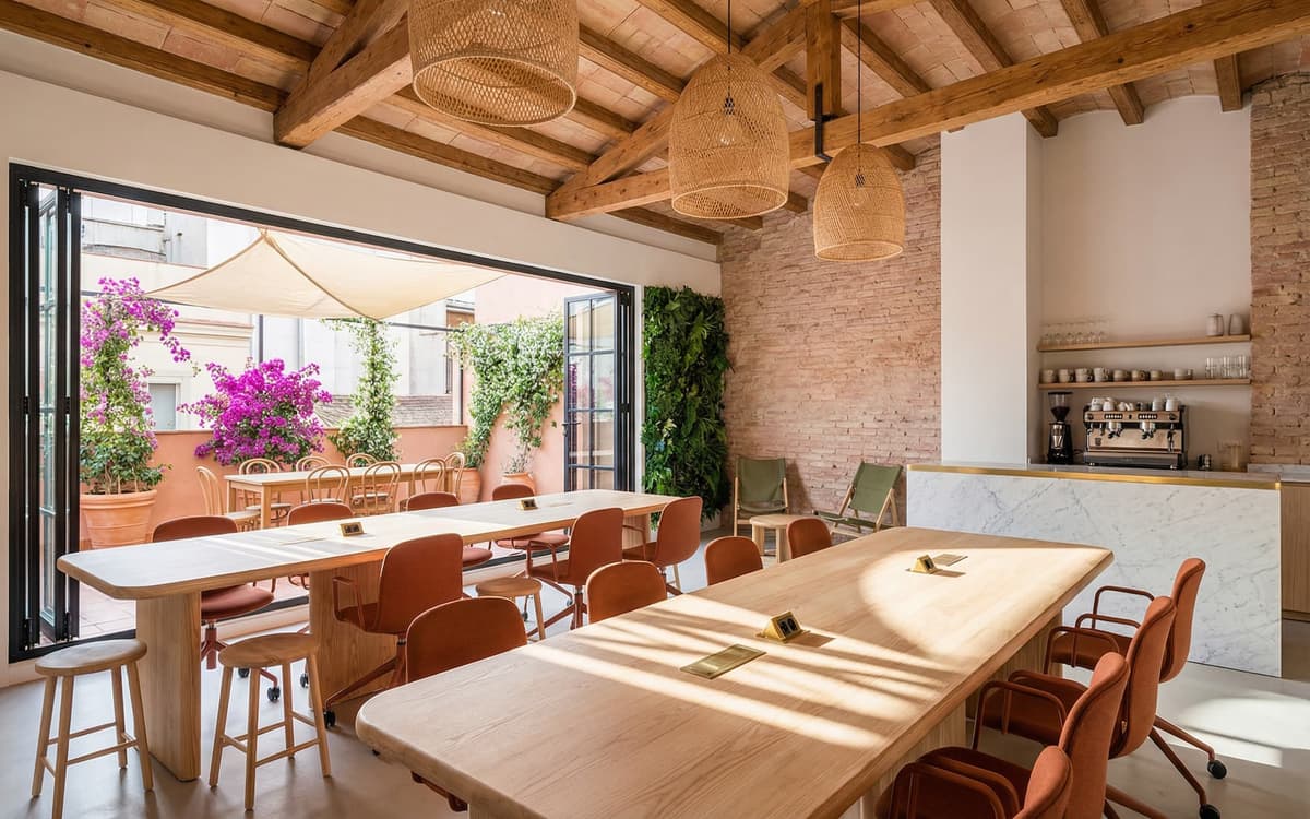 Reforma de coworking con terraza en Gràcia